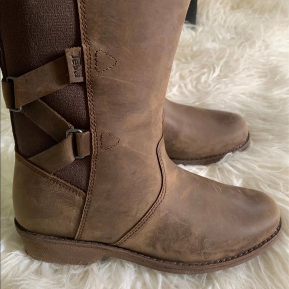 Teva Ellery boots - Picture 6 of 12